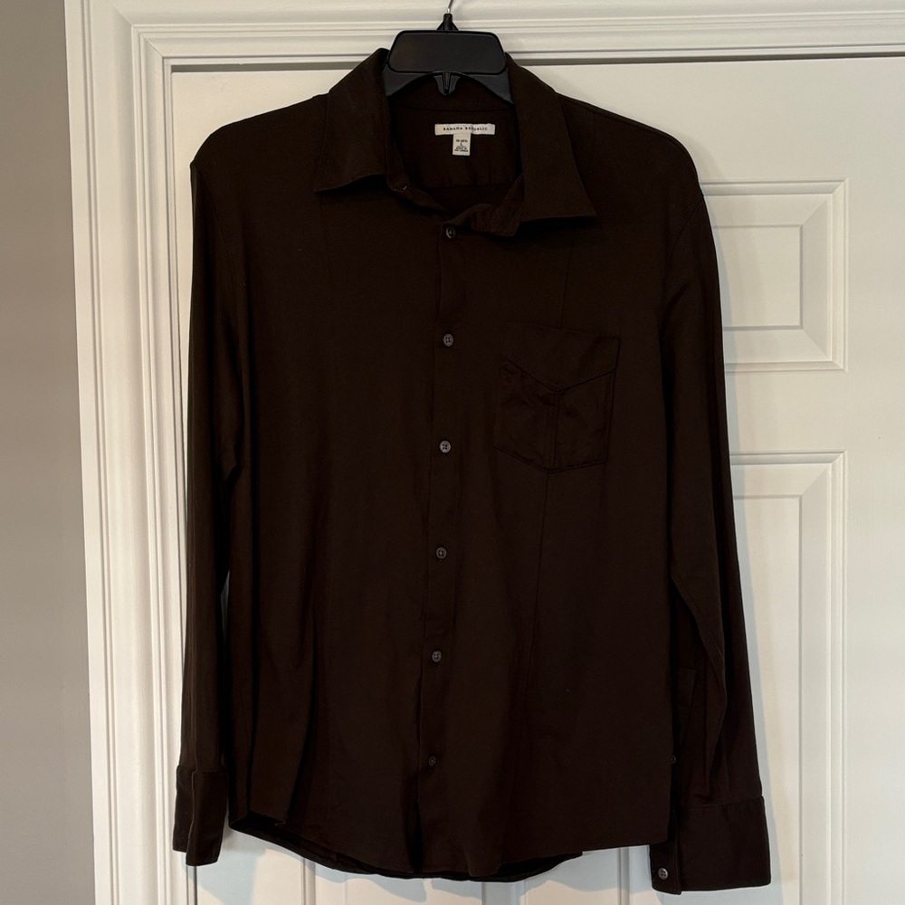 Banana Republic Men's Chocolate  Brown Casual Button Down Shirt, Like New